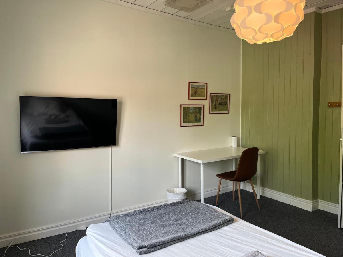 Hattkalles Vandrarhem Smedjebacken Buitenkant foto